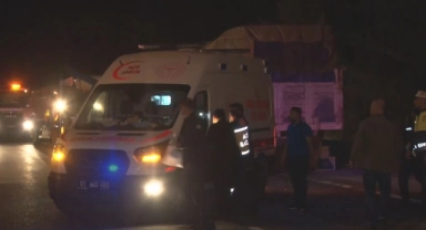 Adana'daki kazada bir kişi ambulans kaçırdı!
