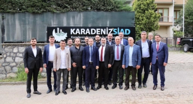 AK Partili heyetten KARADENİZSİAD'a ziyaret