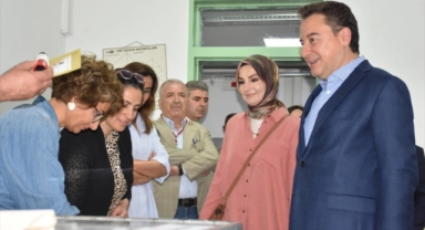 Ali Babacan ikinci kez sandığa gitti