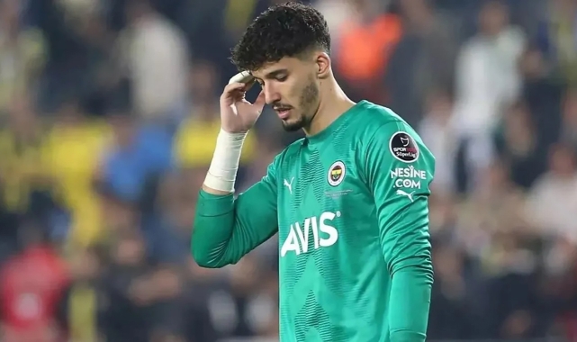 Altay Bayındır Fenerbahçe'den ayrılıyor mu?