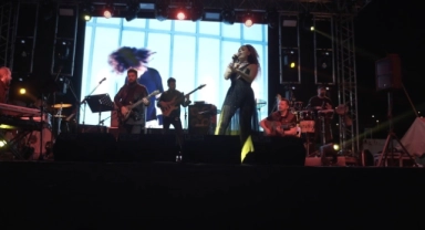 Altınova Gençlik Festivali’nde gençler coştu