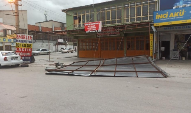 Ankara'da fırtına başladı