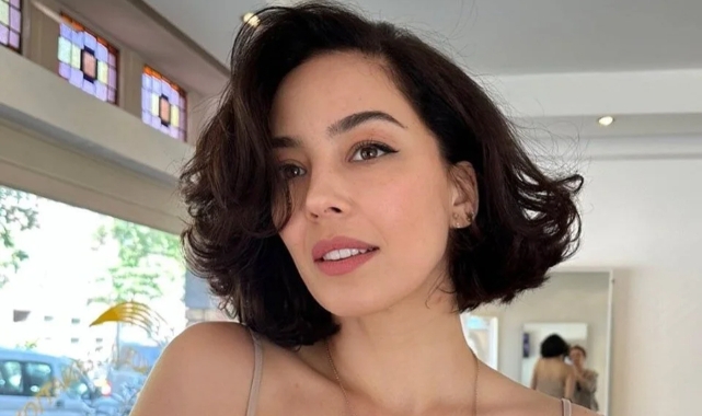 Azra Akın imaj değiştirdi