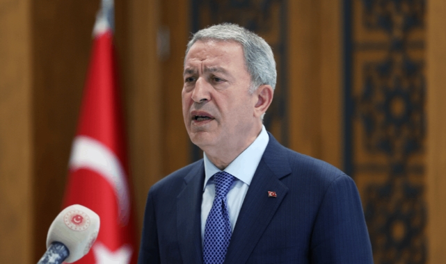 Bakan Akar: "Ortaya çakma terörle mücadeleciler çıktı"