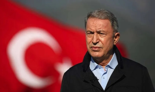 Bakan Akar: "Suriyeli vatandaşlar topraklarına dönecekler"
