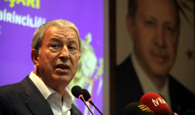 Bakan Akar, Zeytin Dalı Harekatı'yla ilgili detay paylaştı