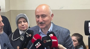 Bakan Karasmailoğlu, Trabzon'da oyunu kullandı