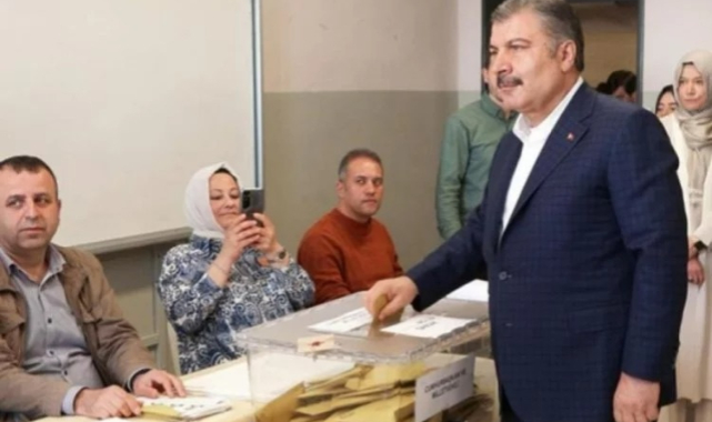 Bakan Koca oyunu kullandı
