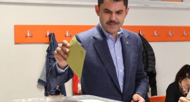 Bakan Kurum oyunu İstanbul'da kullandı