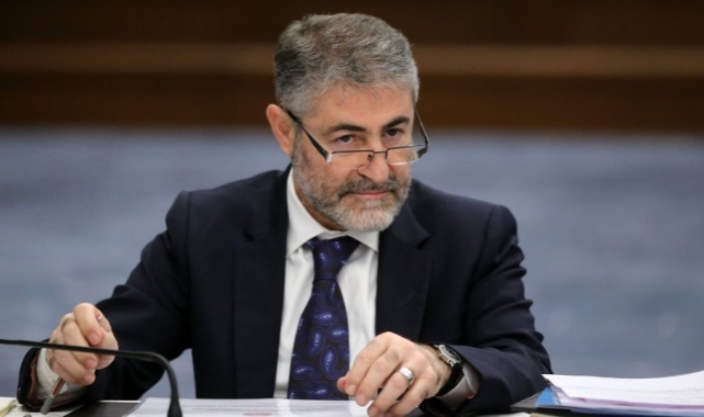 Bakan Nebati'den uçaktaki tartışmaya ilişkin açıklama