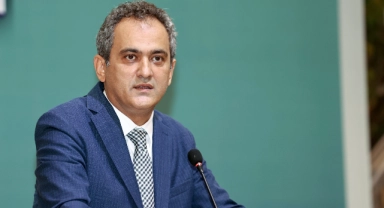 Bakan Özer'den 'z kuşağı' tepkisi