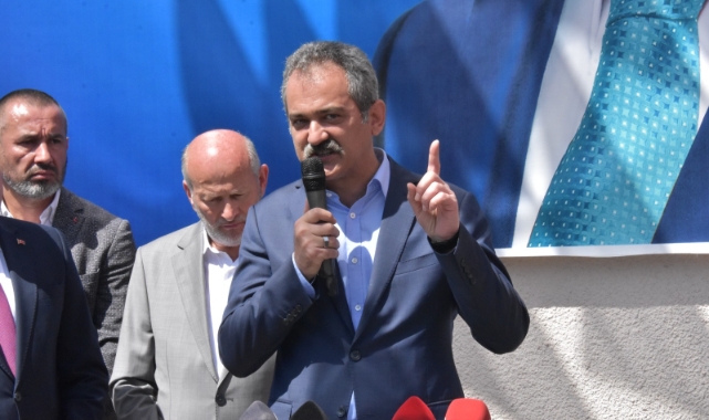 Bakan Özer: Millet iradesi sandıkta tecelli edecek