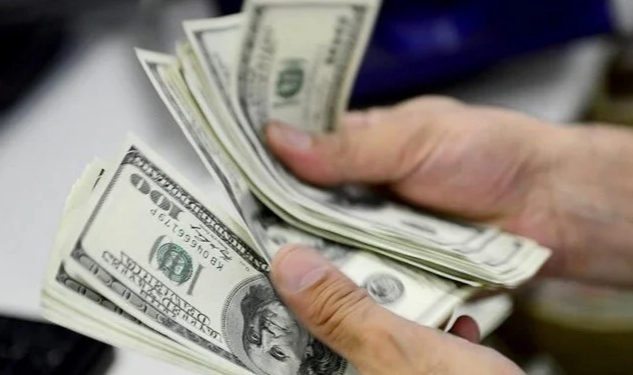 Bankaların günlük döviz limiti düşürüldü