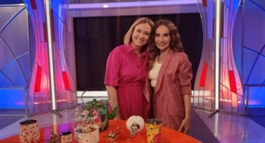 Betül Demir: Sezen Aksu hiç elini çekmedi üzerimden