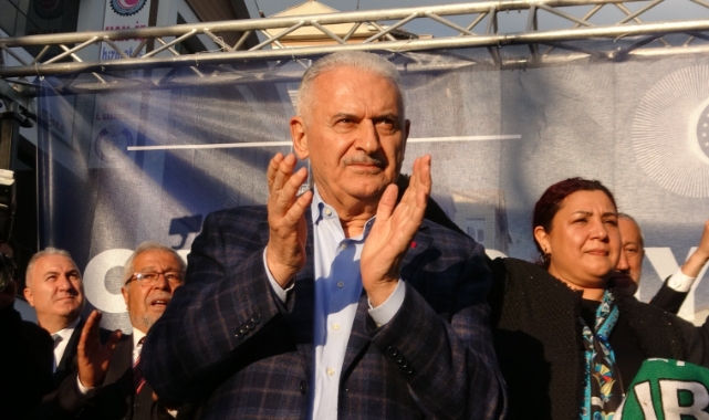 Binali Yıldırım: "14 Mayıs oyunu bozma seçimidir"