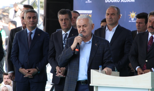 Binali Yıldırım Şırnak'tan seslendi