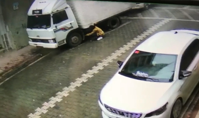Bir ayda ikinci kez aküsü çalındı