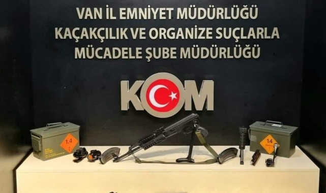 Bir evden cephanelik çıktı!