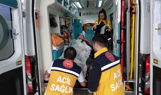 Borcunu istedi 7 yerinden bıçaklandı