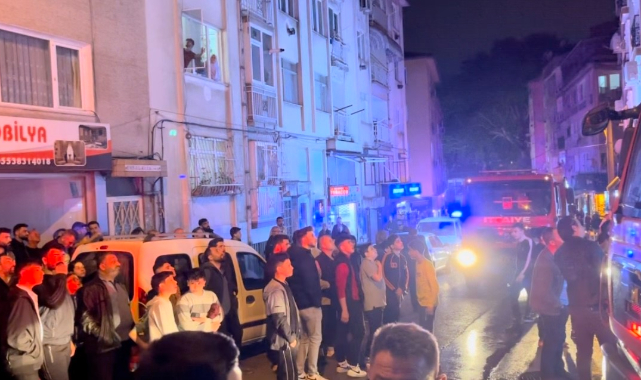 Bursa'da 5 katlı apartmanın çatı katı yandı