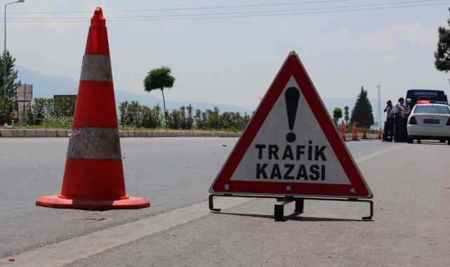 Bursa'da 7 araç birbirine girdi!