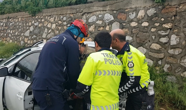 Bursa'da emniyet kemeri hayat kurtardı