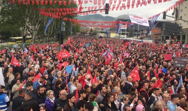 Bursa'da halk Kılıçdaroğlu'nu bekliyor