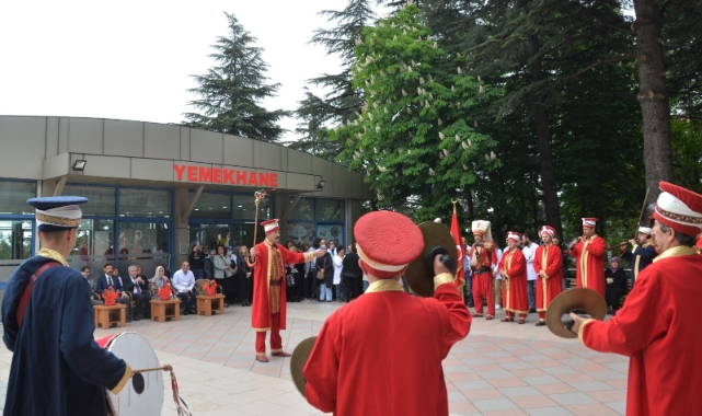 Bursa'da hemşirelere mehteran sürprizi