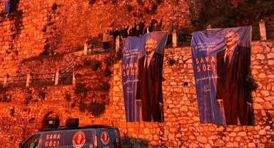 Bursa'da Kılıçdaroğlu afişi asan 5 genç gözaltına alındı