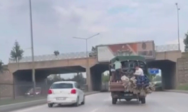 Bursa'da tehlikeli yolculuklar
