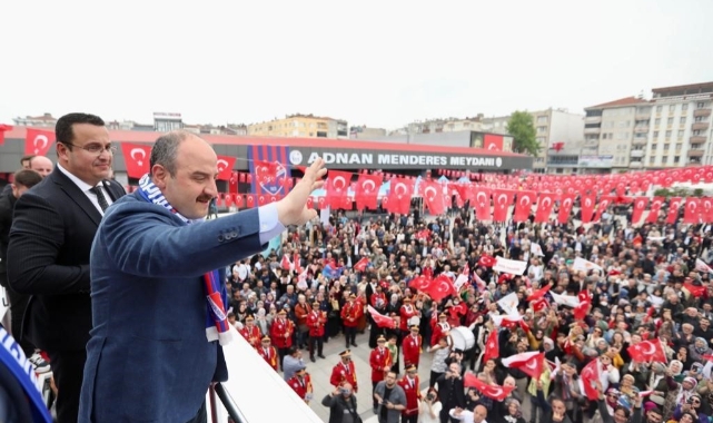 Bursa'da Togg yolların tozunu attı