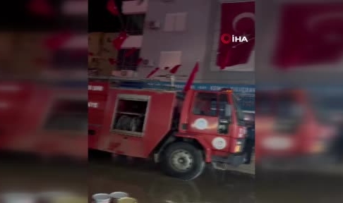CHP'nin seçim ofisindeki yangın söndürüldü