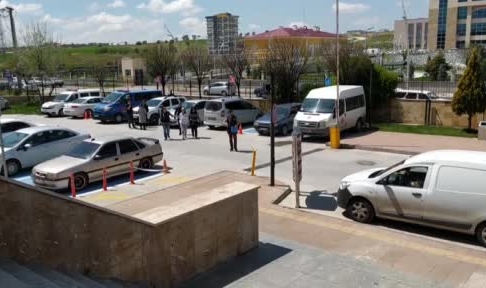 Cinnet getirip 2 aylık bebeğini öldüren anne tutuklandı
