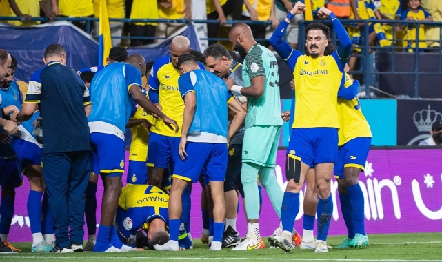 Cristiano Ronaldo, gol sevincinde "secde" etti!