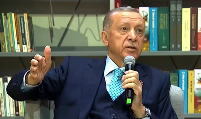 Cumhurbaşkanı Erdoğan Gençlik Buluşması Programında konuşuyor (CANLI YAYIN)