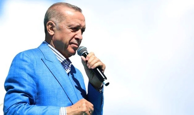 Cumhurbaşkanı Erdoğan: "Küçük esnafın prim gününü 7 bin 200'e indiriyoruz"