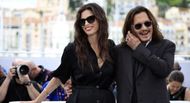 Depp'in dişleri festivalin önüne geçti