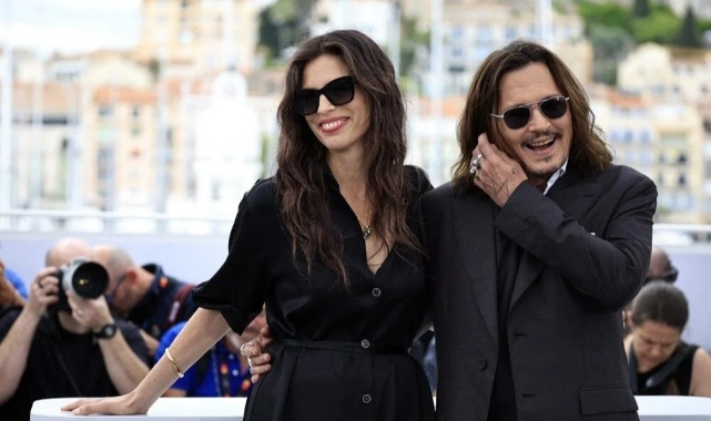 Depp'in dişleri festivalin önüne geçti