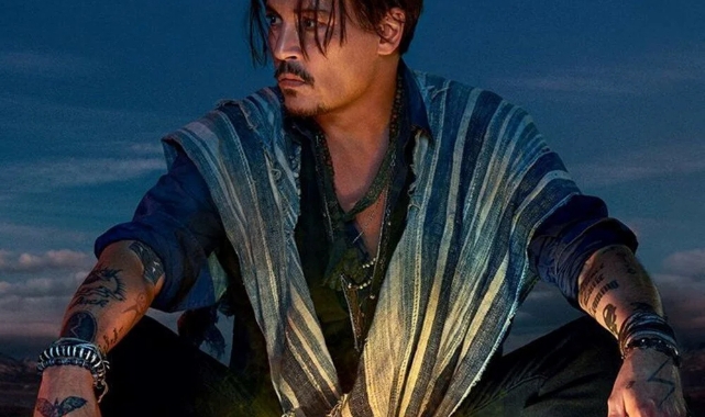 Depp moda deviyle en pahalı anlaşmasını imzaladı
