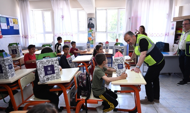 Depremzede çocuklara Bursa morali