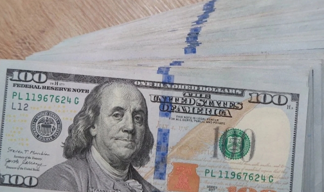 Dolarda seçim yükselişi sürüyor