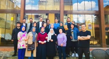 Edebiyatseverler Kedili Tekke'de Buluştu