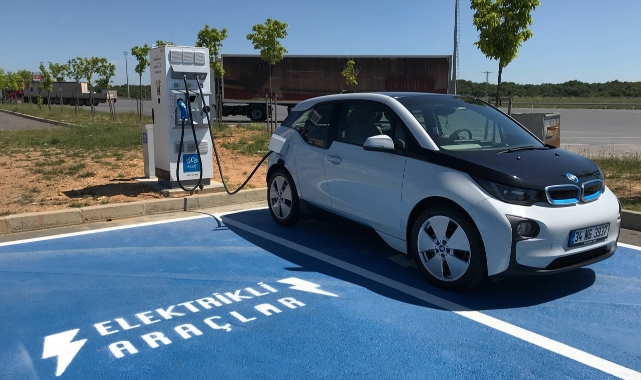 Elektrikli araç şarj istasyonları piyasası hareketlendi