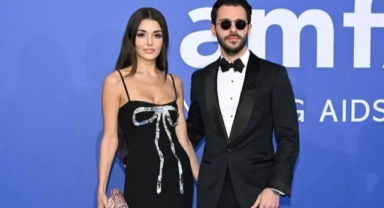 Erçel ve Sabancı el ele poz verdi
