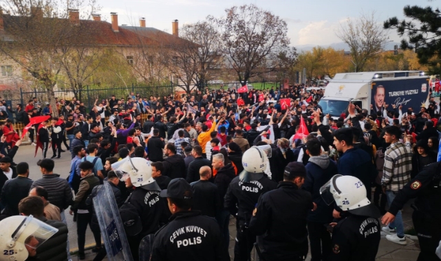 Erzurum'da İmamoğlu mitinginde olay