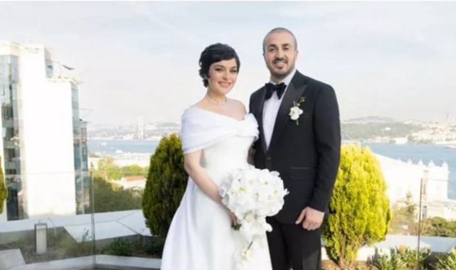 Ezgi Mola hamile!
