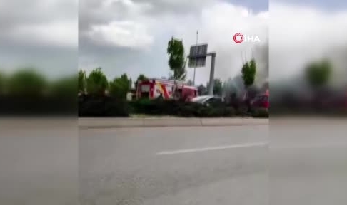 Forklift yüklü TIR alev topuna döndü
