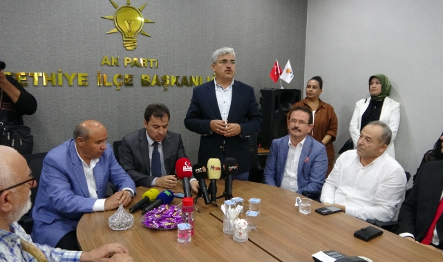 Gelecek ve DEVA Partisi'nden AK Parti'ye transfer