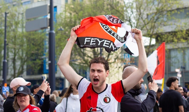 Hollanda'da şampiyon Feyenoord