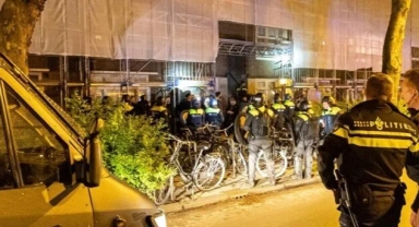Hollanda'da sandık başında kavga!